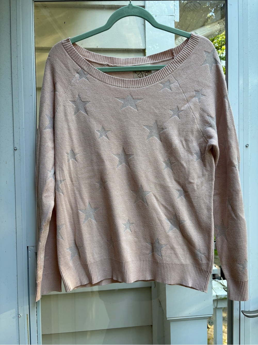 Chaser Soft Pink With Metallic Silver Stars Pulllover Knit Sweater
